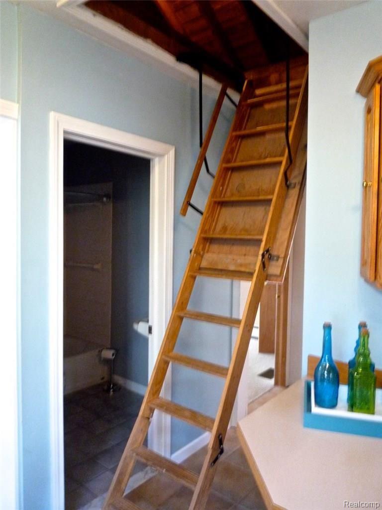 3313 Harvard Road Royal Oak, MI 48073 - Photo 19 of 34 18Pull down stairs.jpg