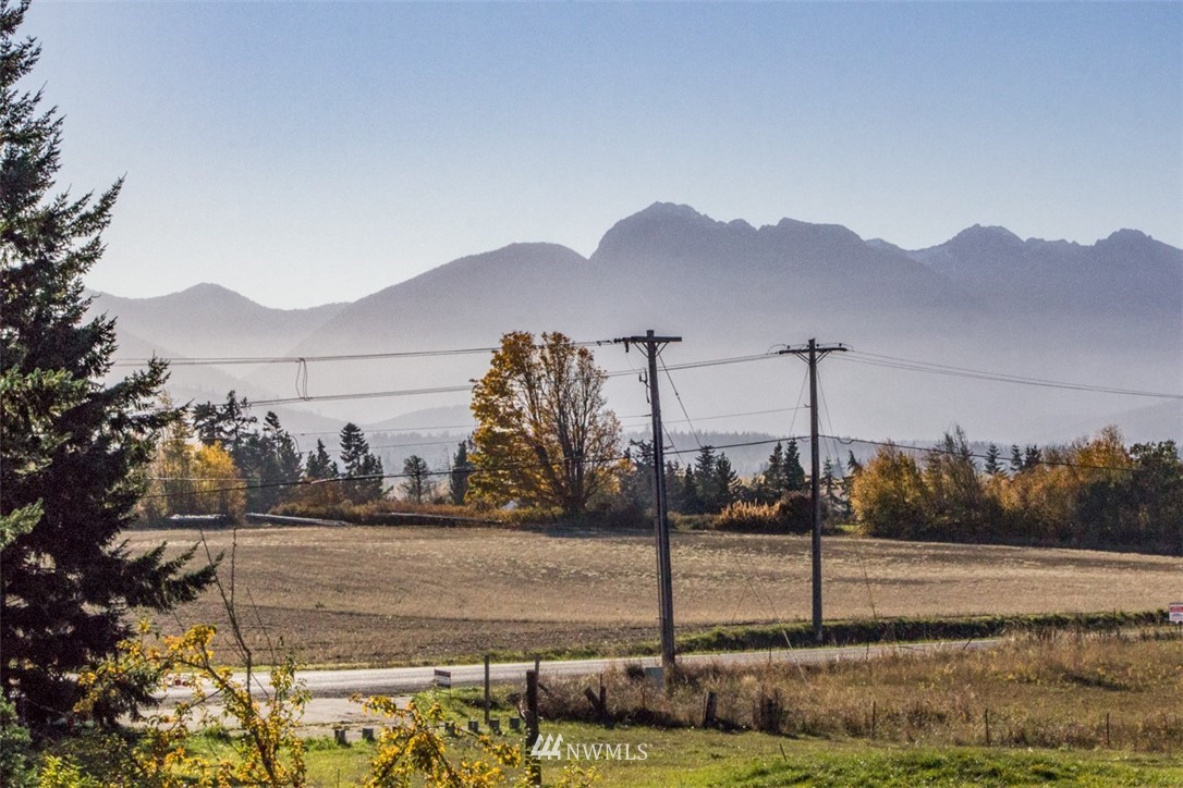 1693 Woodcock Road Sequim, WA 98382 - Photo 3 of 25 Gallery Image 3
