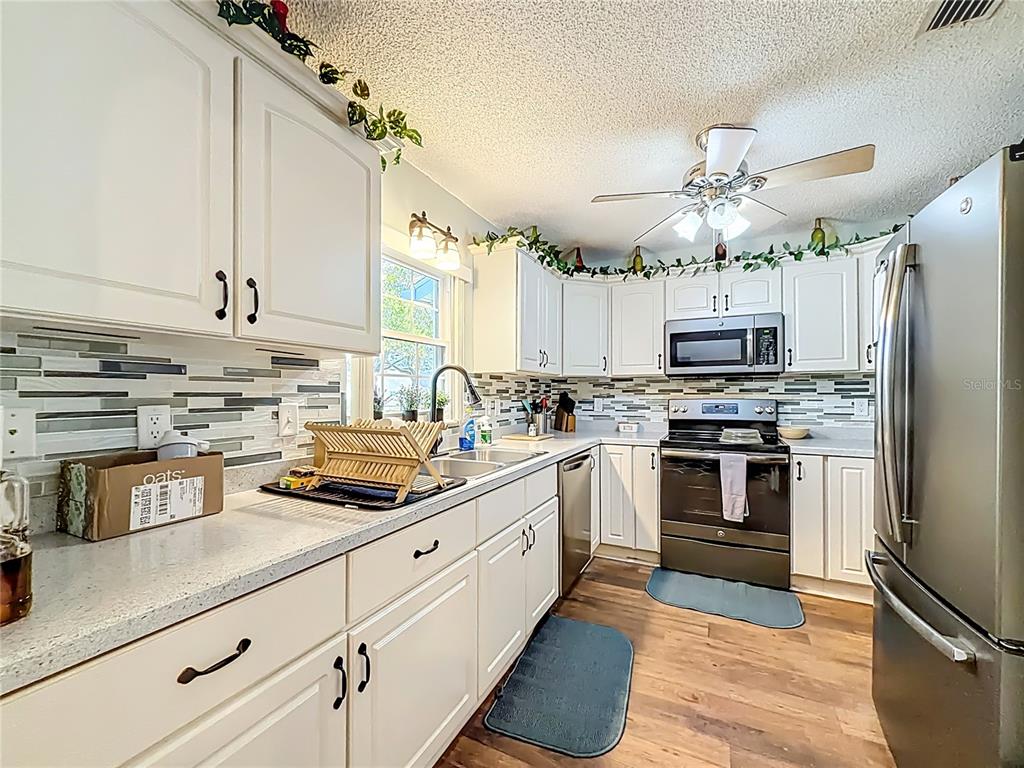 9330 Southwest 84th Terrace, Unit C Ocala, FL 34481 - Photo 18 of 55