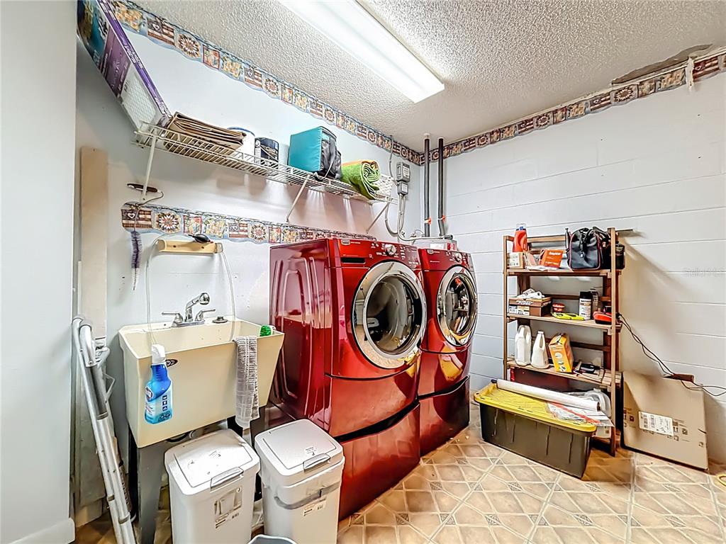 9330 Southwest 84th Terrace, Unit C Ocala, FL 34481 - Photo 32 of 55