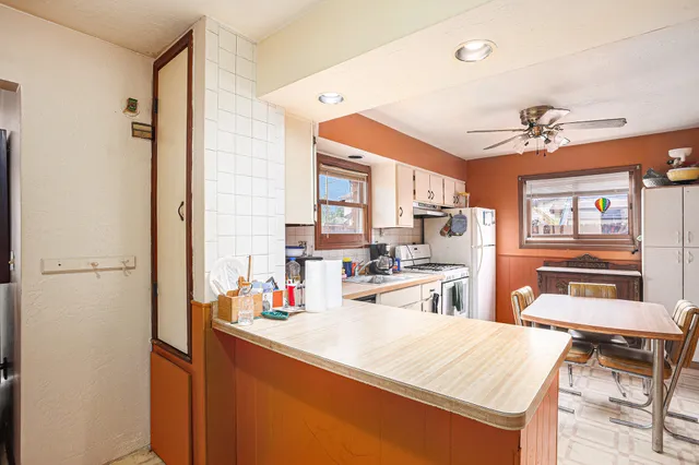 $180,000 | 28521 Sutherland Street, Southfield, MI 48076