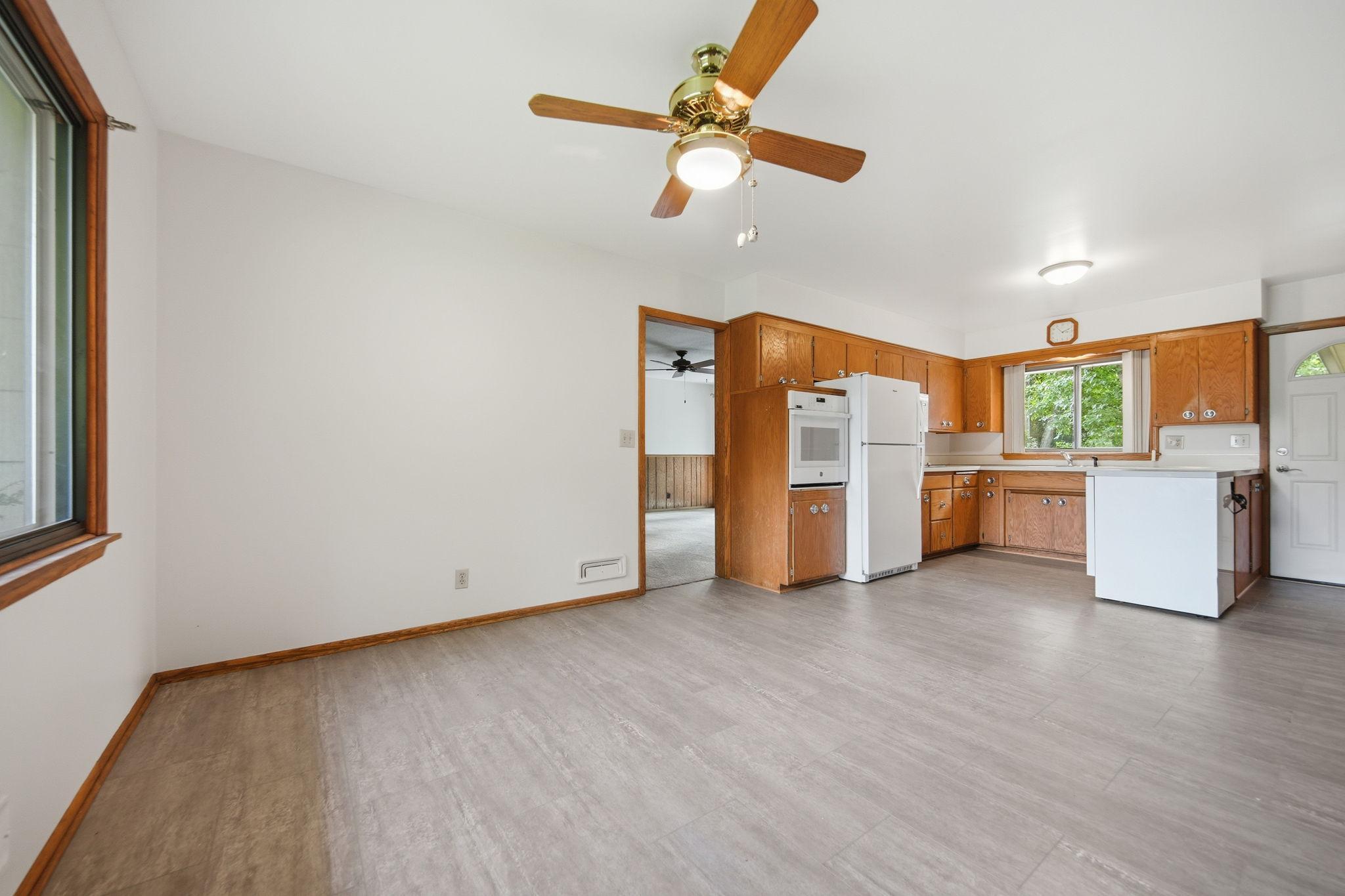 3511 Zane Avenue North Crystal, MN 55422 - Photo 16 of 39