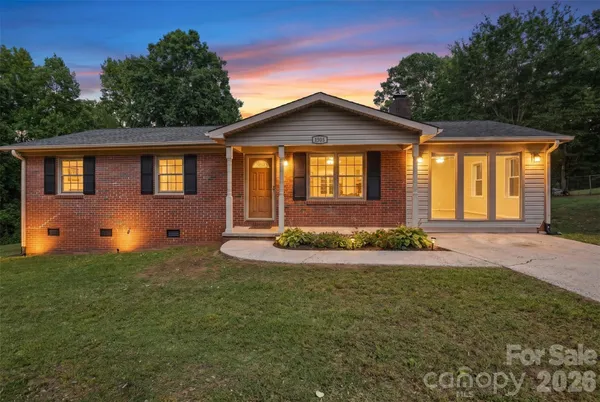 $279,000 | 1903 Robyn Avenue, Shelby, NC 28152