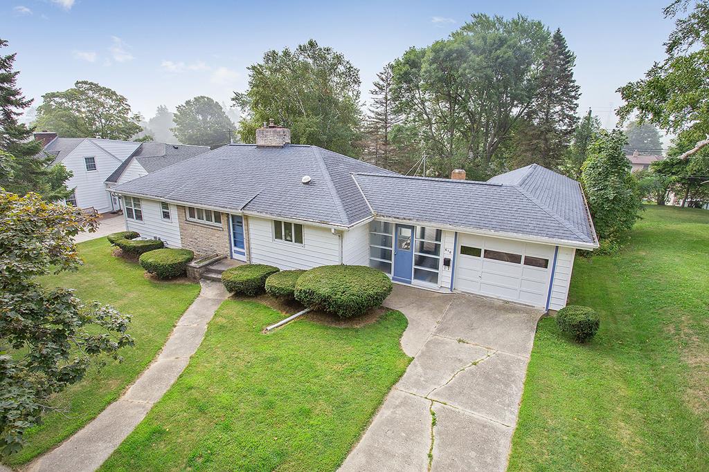 610 Henry Street Kewaunee, WI 54216 - Photo 1 of 1