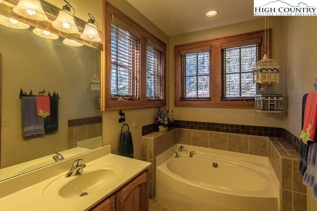 164 Copper Hills Boone, NC 28607 - Photo 13 of 35 Gallery Image 13