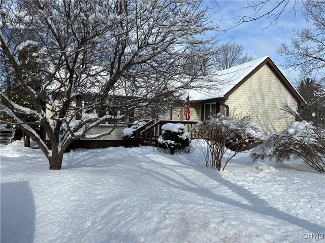 $234,900 | 452 County Rte 28, Pulaski, NY 13142