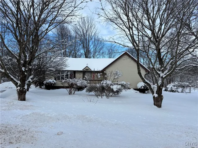 $234,900 | 452 County Rte 28, Pulaski, NY 13142