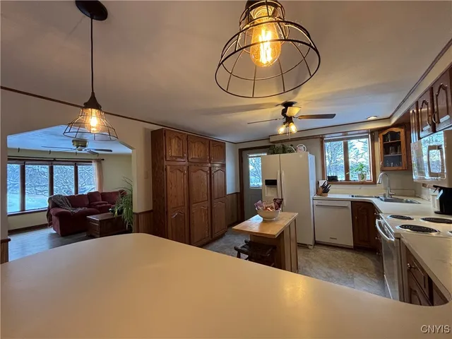 $234,900 | 452 County Rte 28, Pulaski, NY 13142