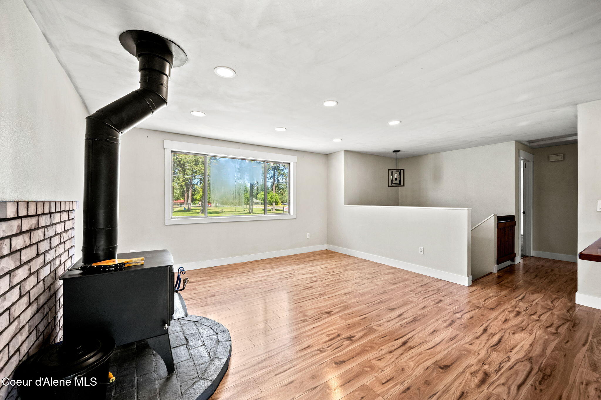 8247 Montana Street Rathdrum, ID 83858 - Photo 7 of 35 Woodstove