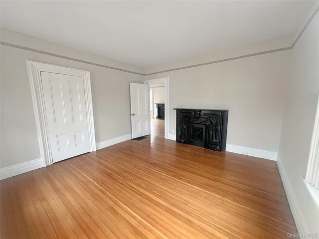 $3,250 | 611 Main Street, Unit B, Greenport, NY 11944