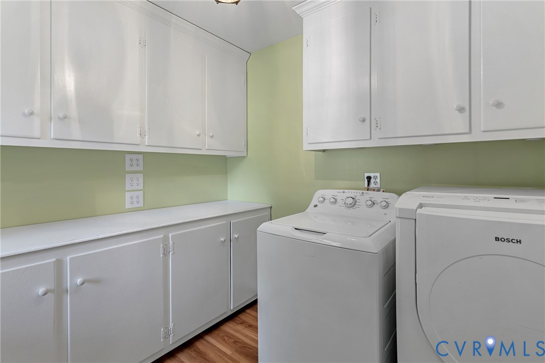 8707 Brown Summit Road North Chesterfield, VA 23235 - Photo 51 of 72 Full-height storage cabinetry, expansive counterto