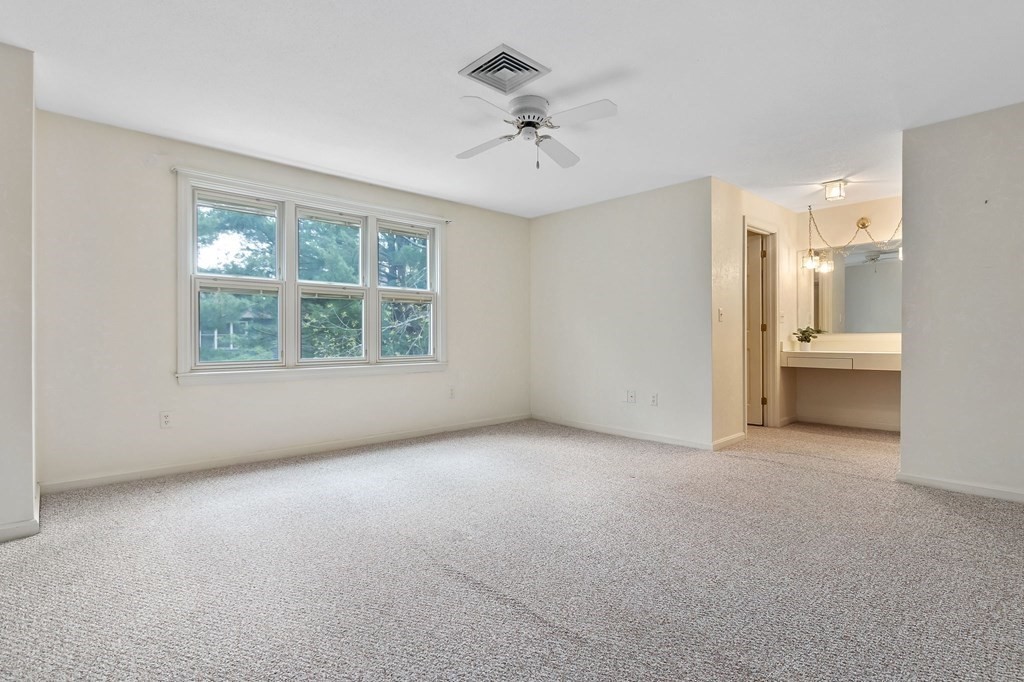 88 Village Post Road, Unit 88 Danvers, MA 01923 - Photo 14 of 31 Gallery Image 14