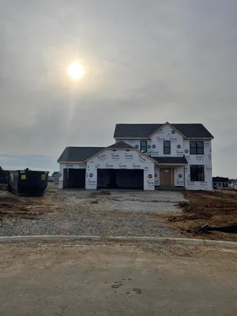 $672,900 | 143 Twin Creeks Drive, Oconomowoc, WI 53066