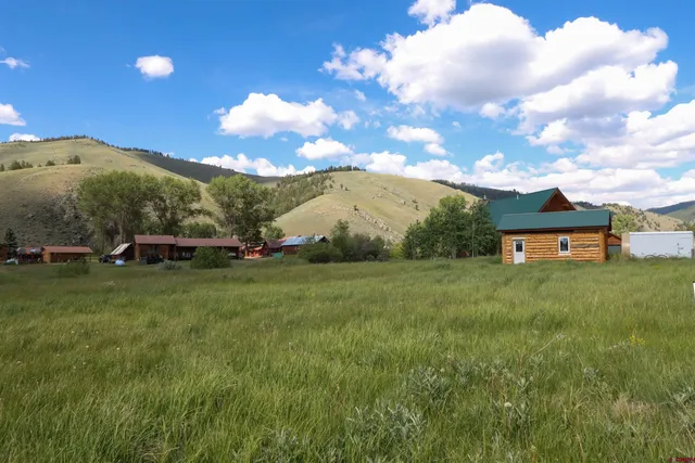 $285,000 | 101-131 Mountain Lion Lane, Parlin, CO 81239