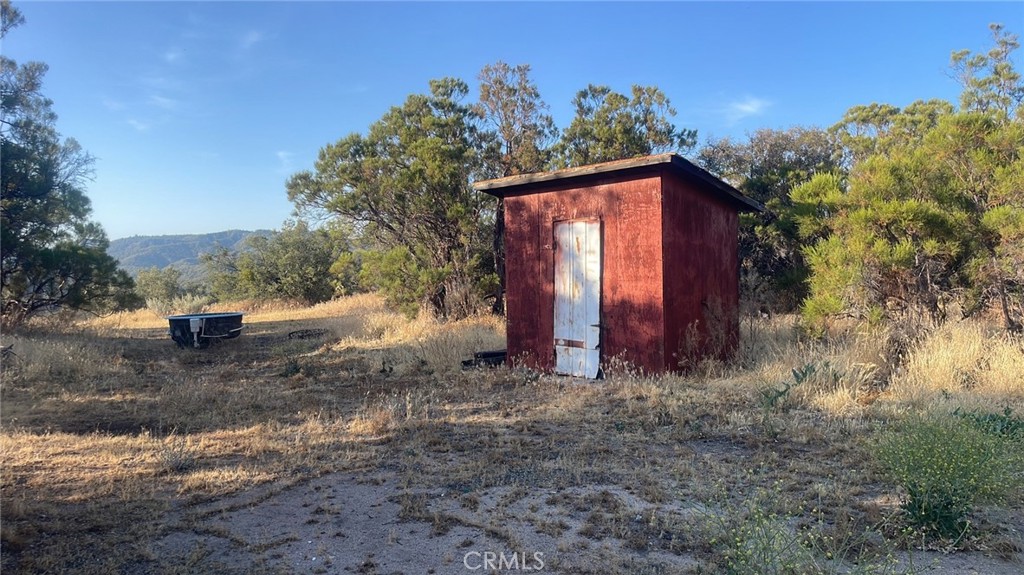 60380 Burnt Valley Road Anza, CA 92539 - Photo 13 of 14 out building
