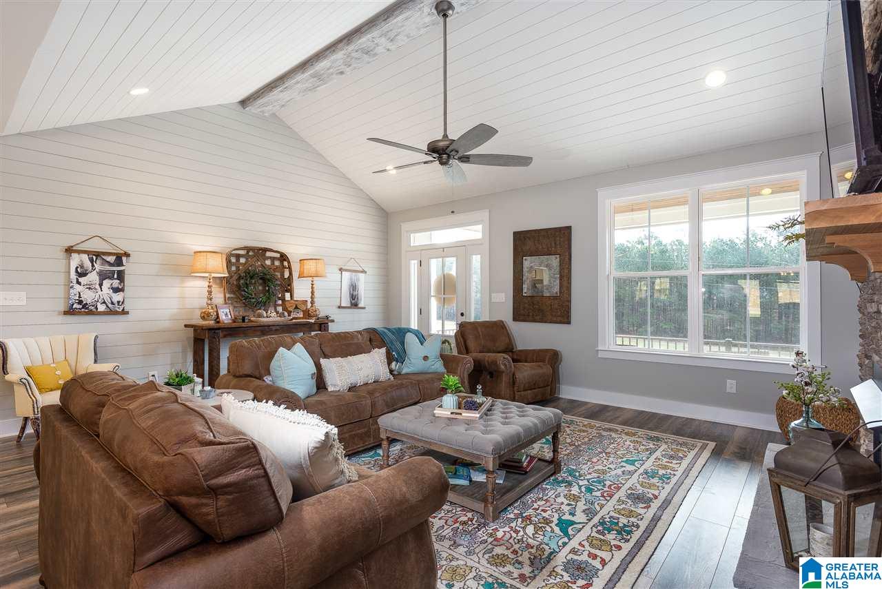 135 Christy Lane Oneonta, AL 35121 - Photo 11 of 43