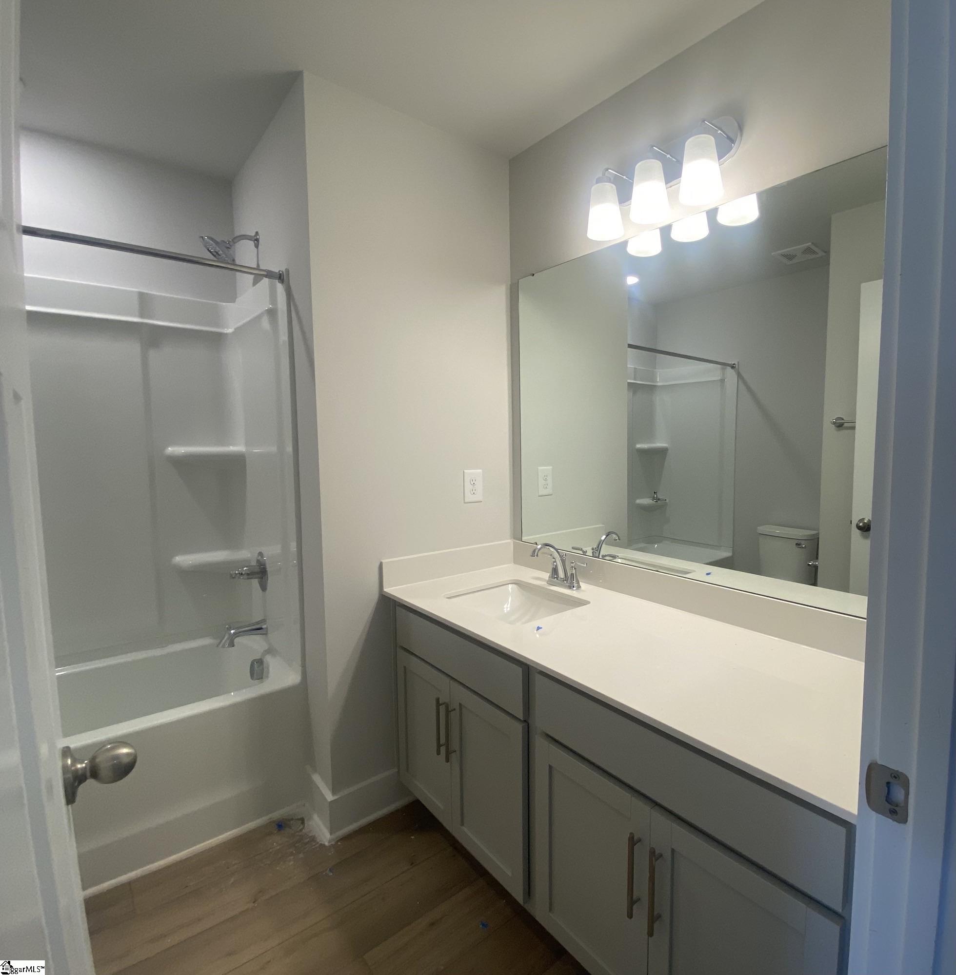 17 Starlake Road Simpsonville, SC 29681 - Photo 10 of 15 Gallery Image 10