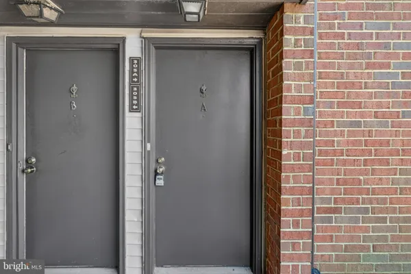 $265,000 | 305 Kelly Cove, Mount Laurel, NJ 08054