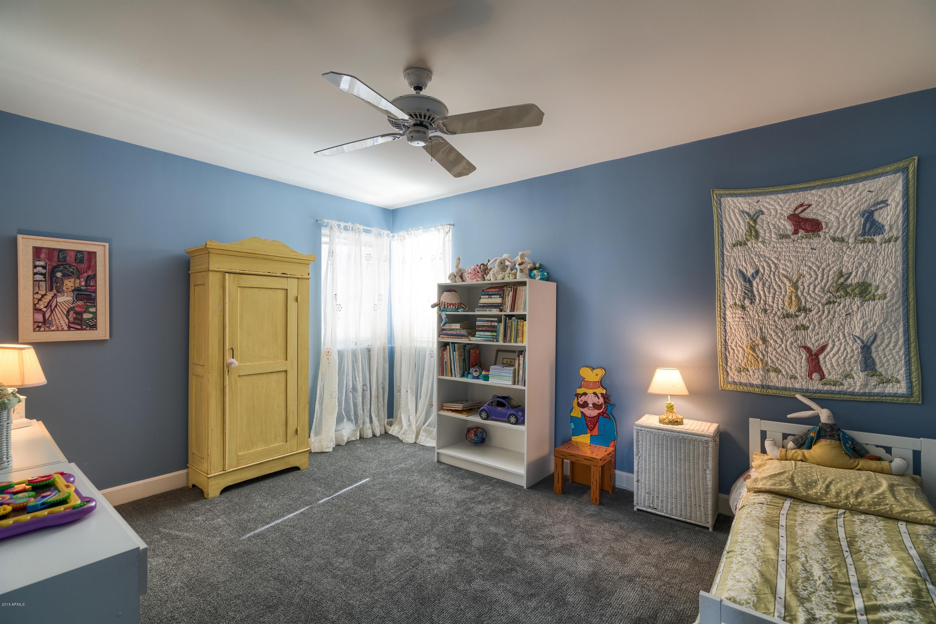 2045 East Bethany Home Road Phoenix, AZ 85016 - Photo 20 of 30 Bedroom 4