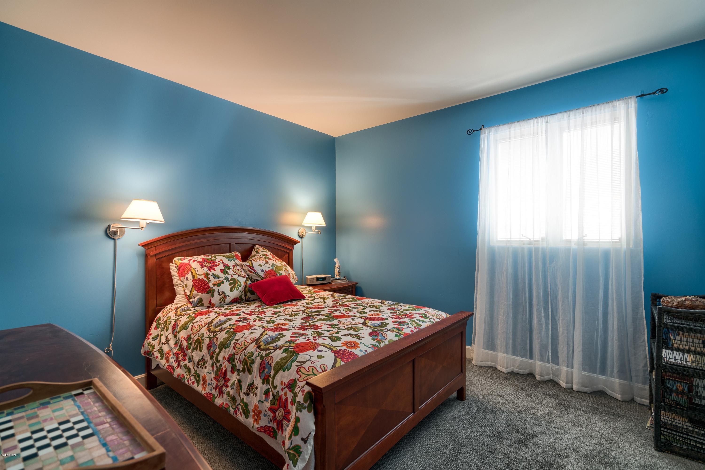 2045 East Bethany Home Road Phoenix, AZ 85016 - Photo 21 of 30 Bedroom 5 Guest Suite - Downstairs