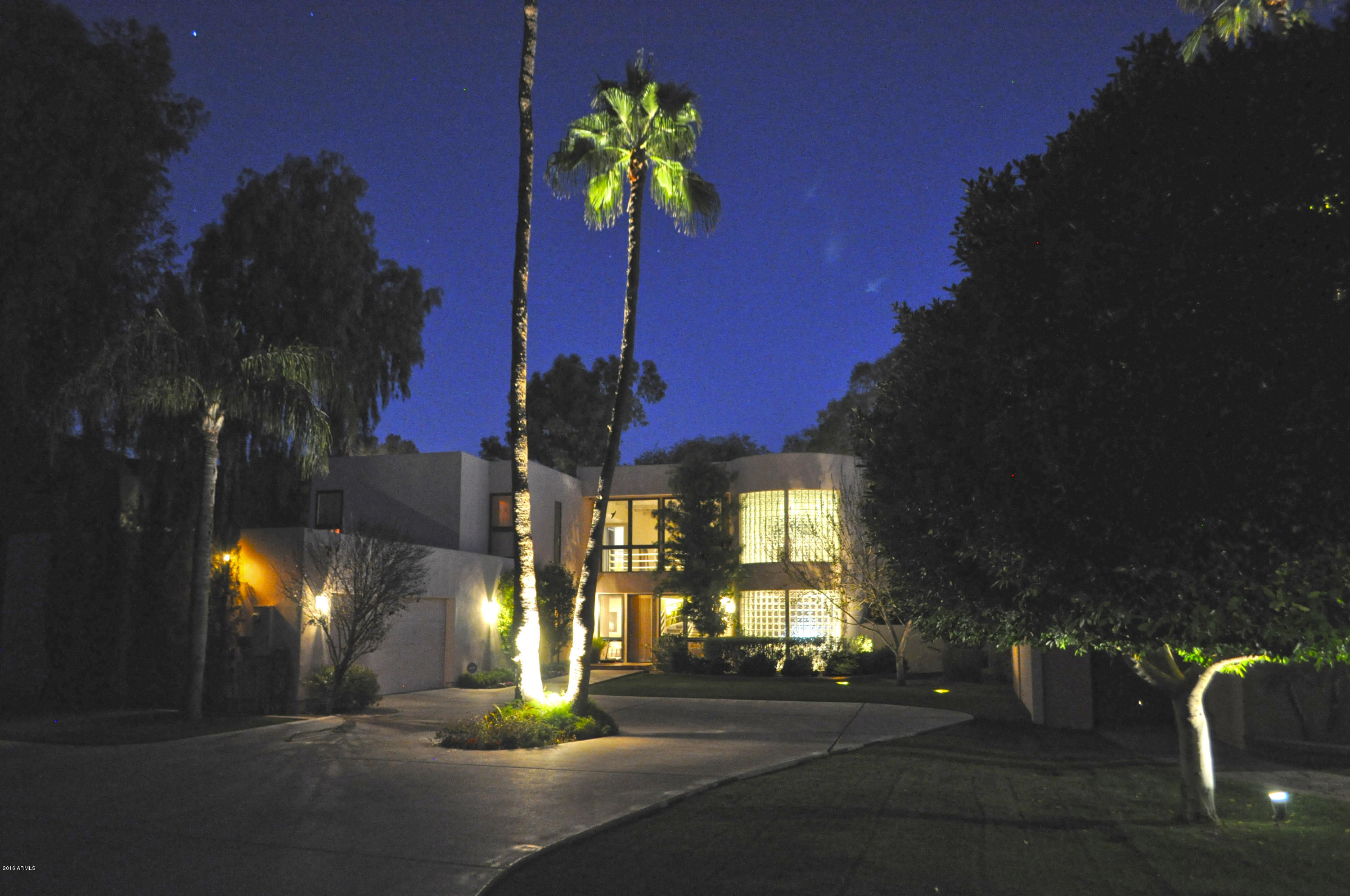 2045 East Bethany Home Road Phoenix, AZ 85016 - Photo 30 of 30 Front at Night