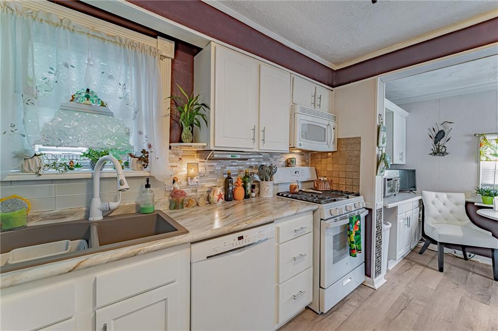 3238 Provost Road Pittsburgh, PA 15227 - Photo 12 of 25 Gallery Image 12
