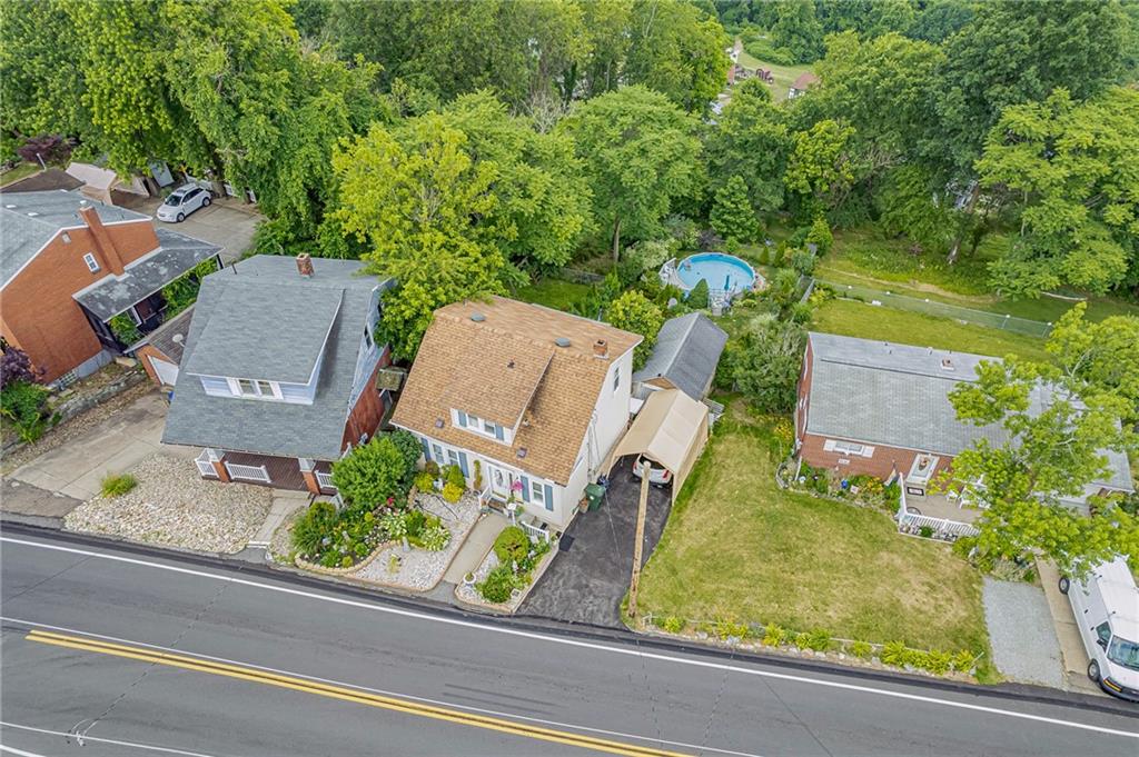 3238 Provost Road Pittsburgh, PA 15227 - Photo 2 of 25 Gallery Image 2