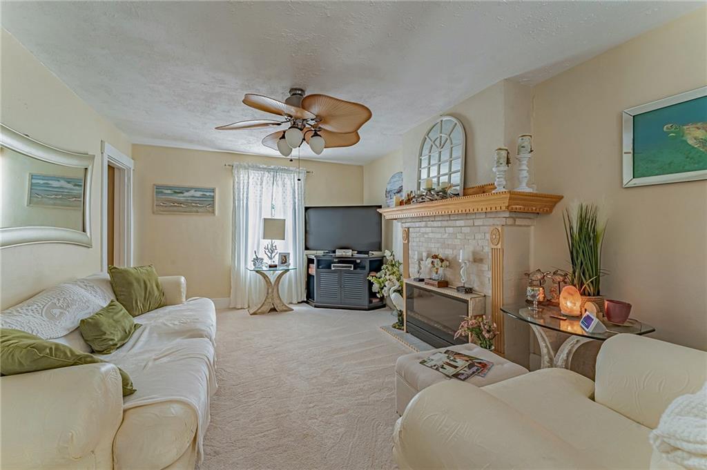 3238 Provost Road Pittsburgh, PA 15227 - Photo 9 of 25 Gallery Image 9