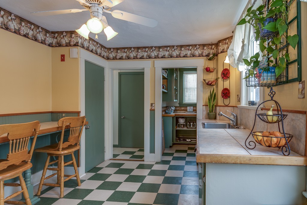 53 Phillips Road Holden, MA 01520 - Photo 11 of 23 Gallery Image 11