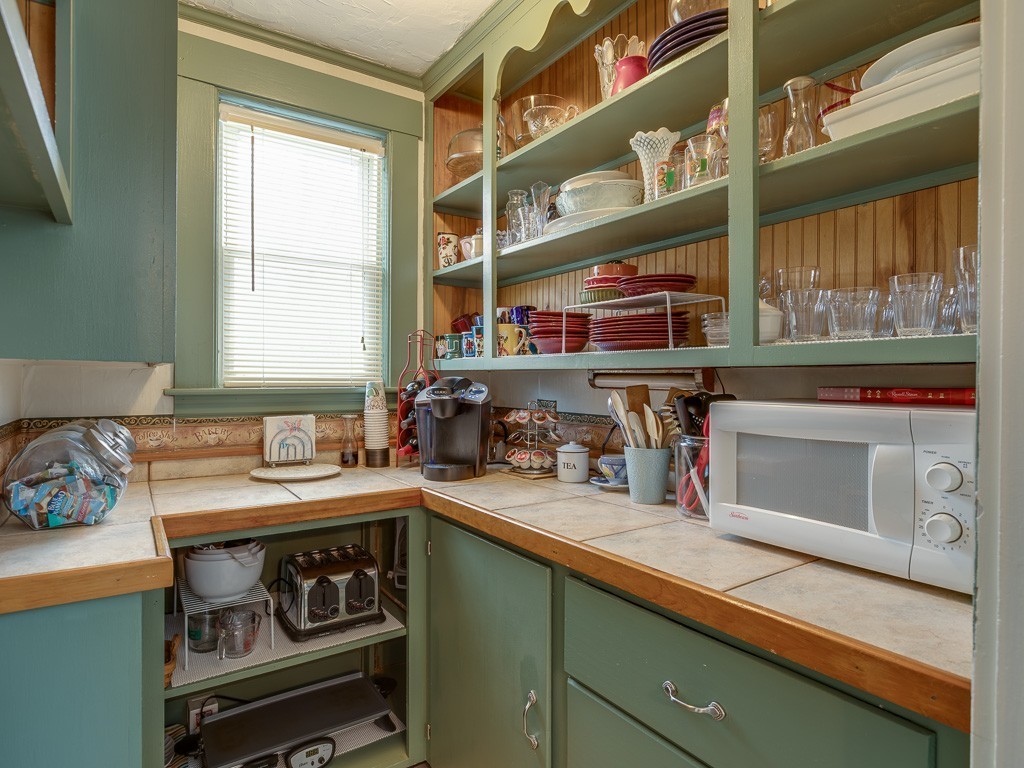 53 Phillips Road Holden, MA 01520 - Photo 15 of 23 Gallery Image 15