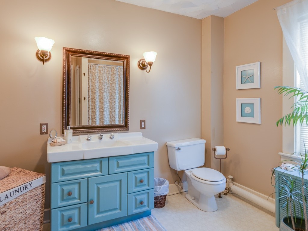 53 Phillips Road Holden, MA 01520 - Photo 19 of 23 Gallery Image 19