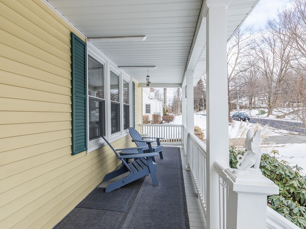 53 Phillips Road Holden, MA 01520 - Photo 3 of 23 Gallery Image 3