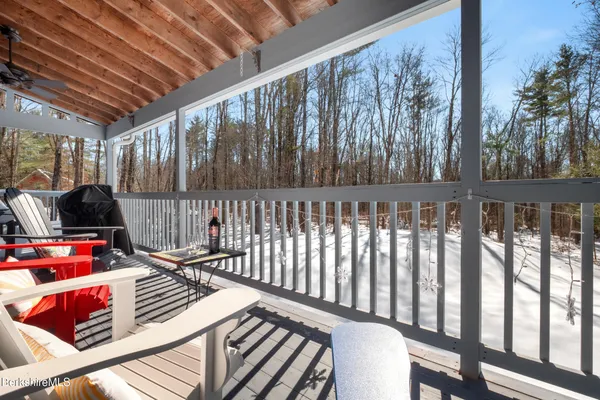 $899,000 | 594 Shunpike Road, Sheffield, MA 01222