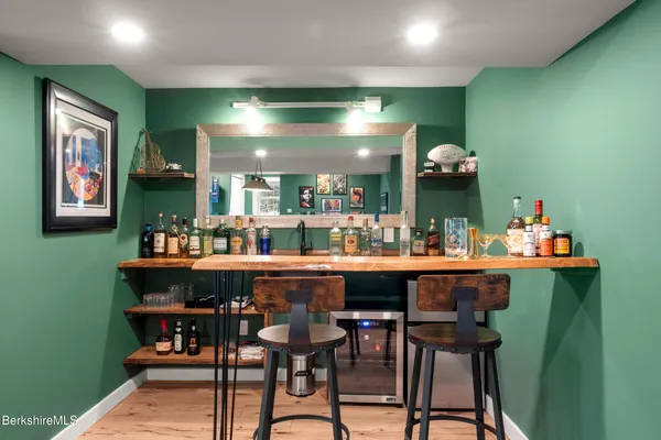 $899,000 | 594 Shunpike Road, Sheffield, MA 01222