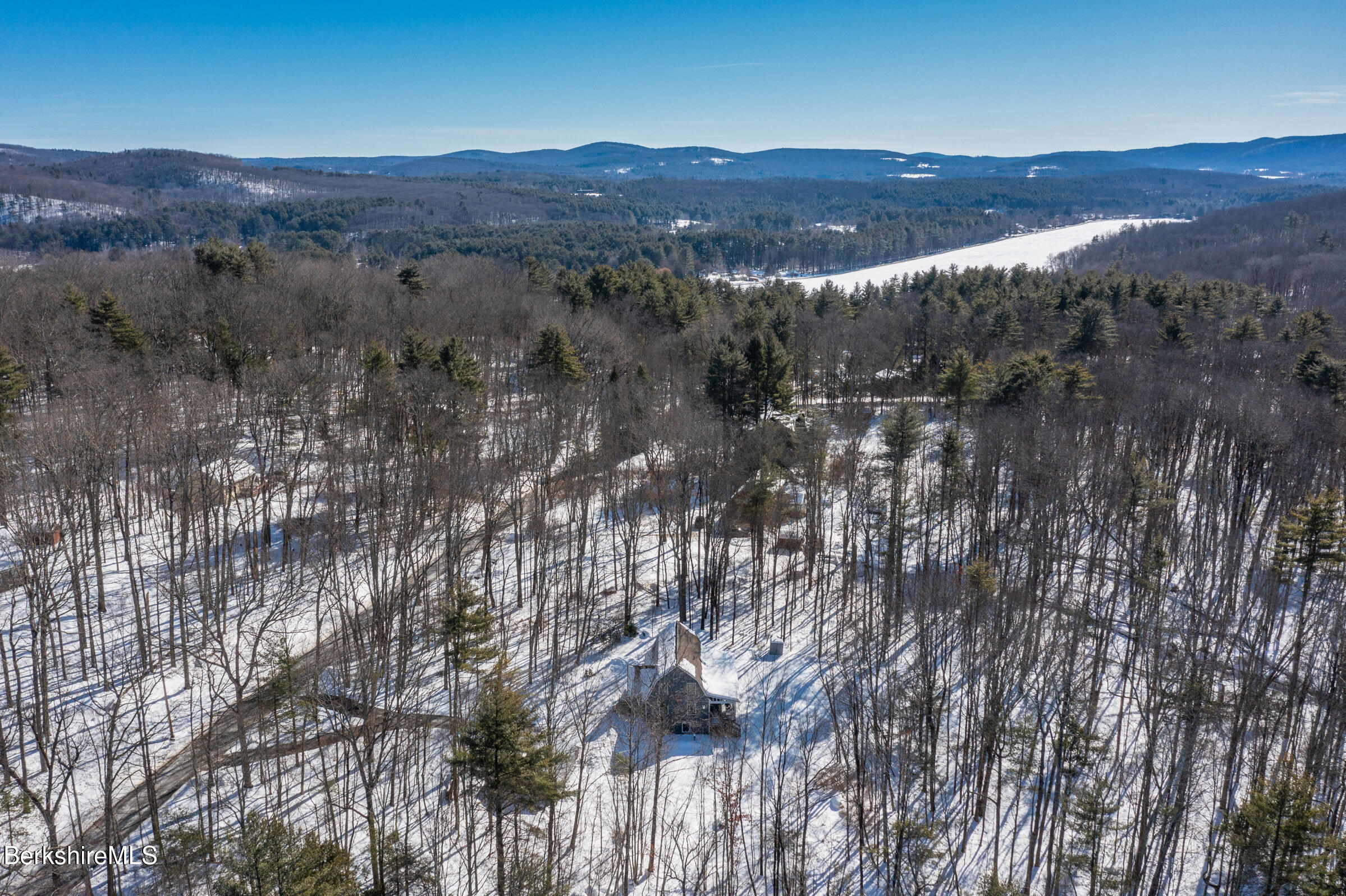 594 Shunpike Road Sheffield, MA 01222 - Photo 41 of 52 a view of city and mountain