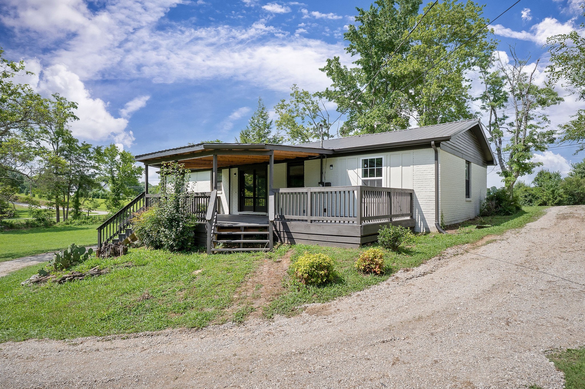 2281 Short Mountain Road McMinnville, TN 37110 - Photo 31 of 33