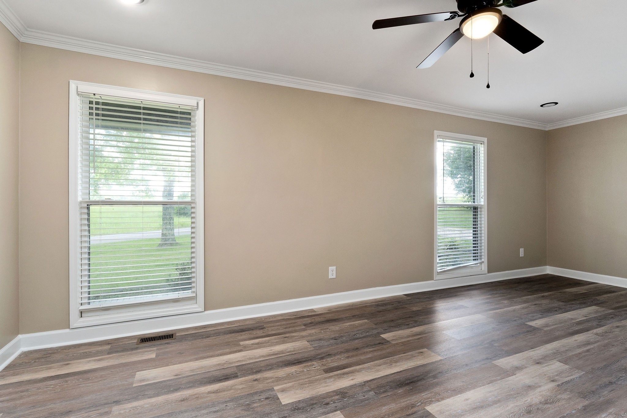 2281 Short Mountain Road McMinnville, TN 37110 - Photo 7 of 33
