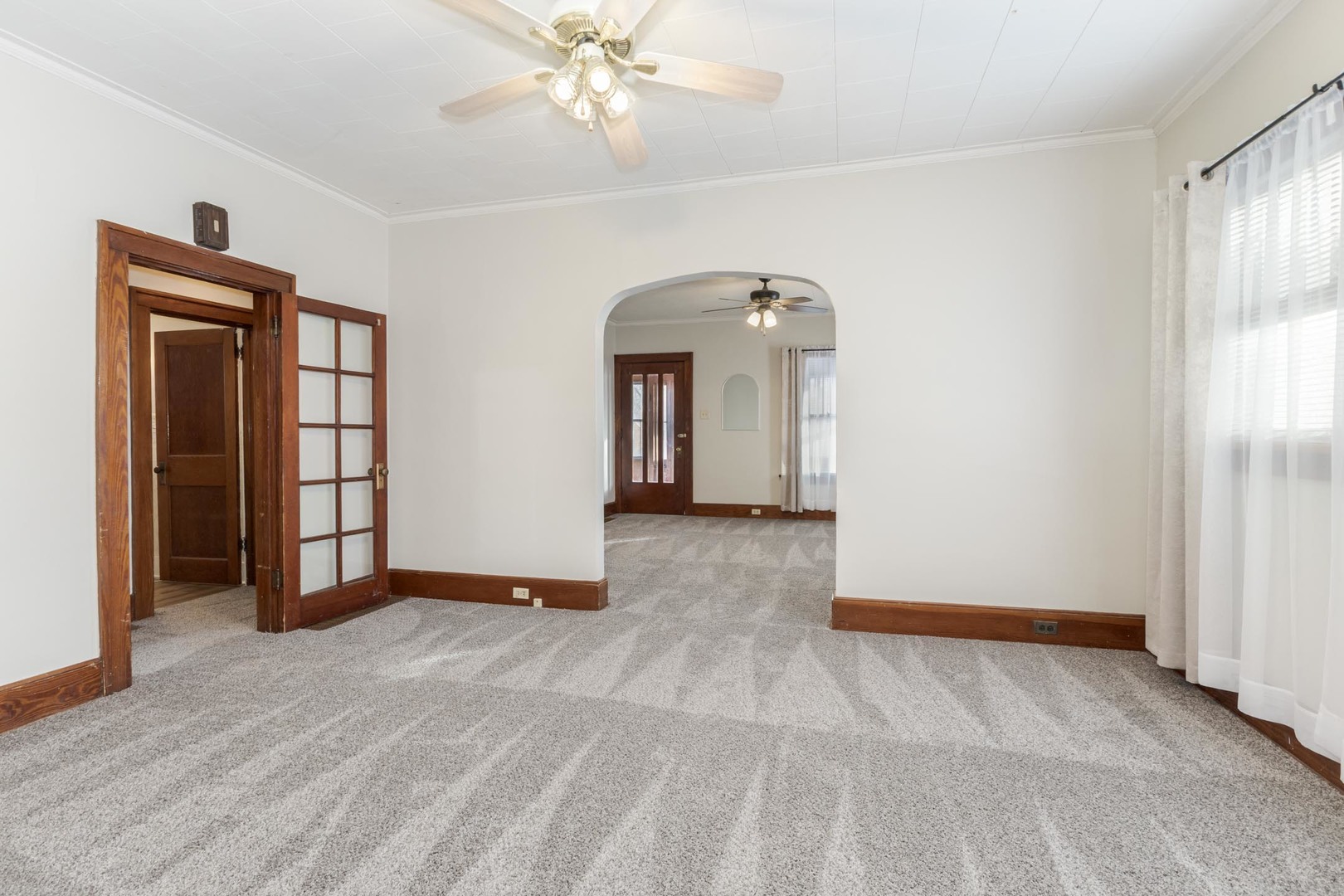 415 North Locust Street Pontiac, IL 61764 - Photo 14 of 37