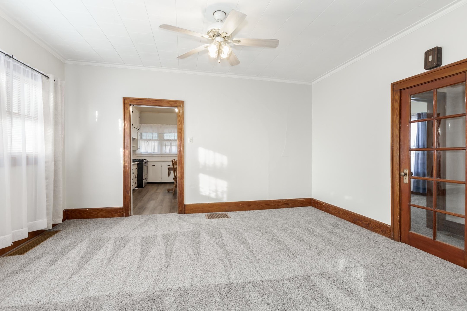 415 North Locust Street Pontiac, IL 61764 - Photo 16 of 37