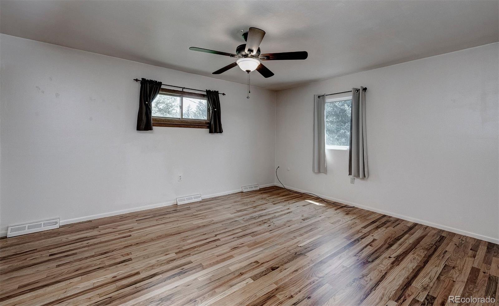 4290 Loco Lane Evergreen, CO 80439 - Photo 8 of 25