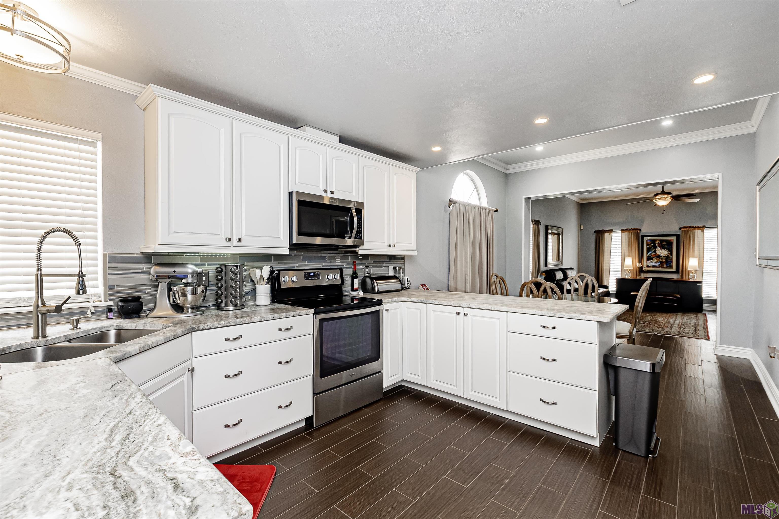 4301 Blueribbon Drive Baton Rouge, LA 70814 - Photo 6 of 21