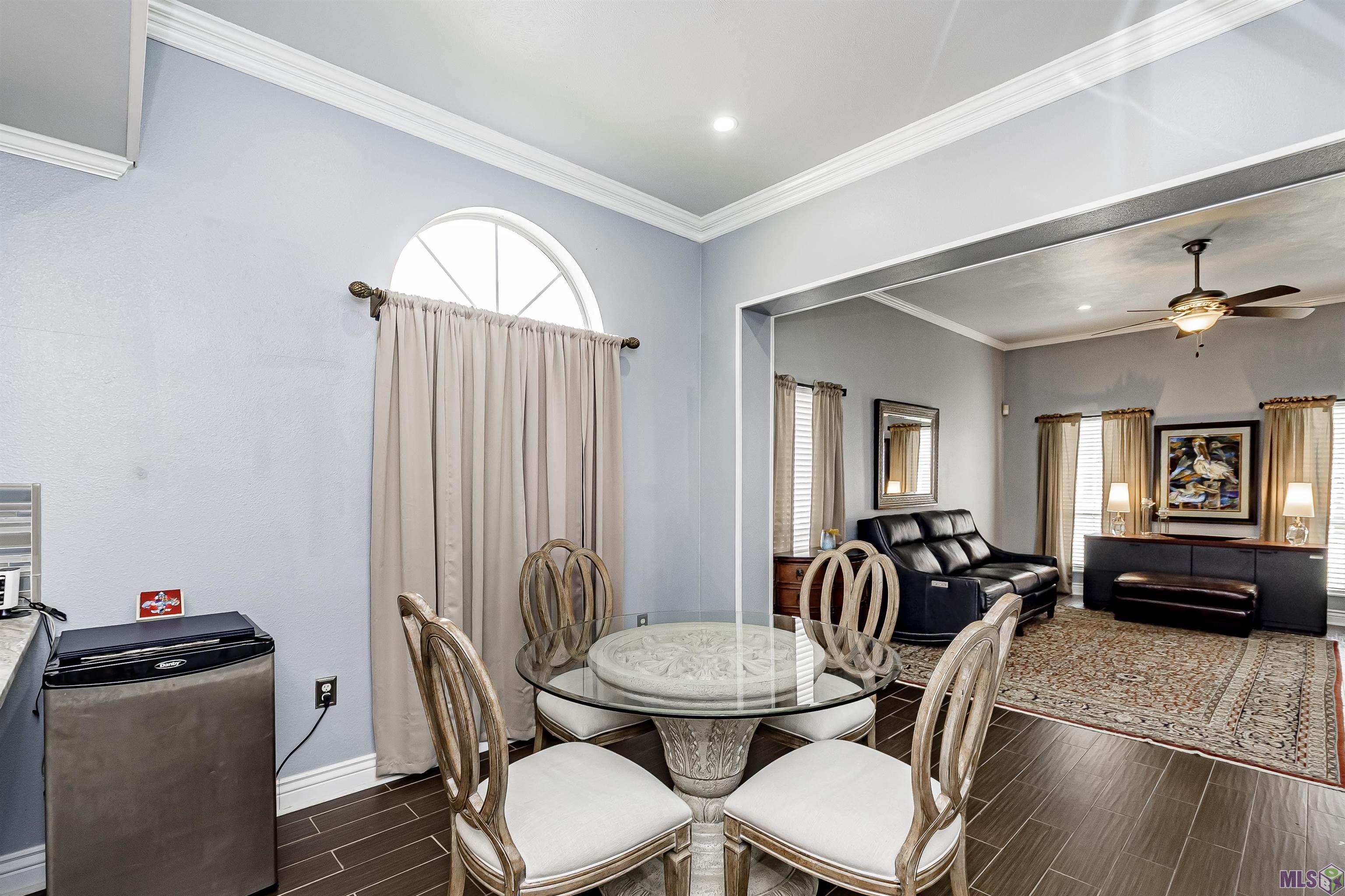 4301 Blueribbon Drive Baton Rouge, LA 70814 - Photo 8 of 21 Dining Room