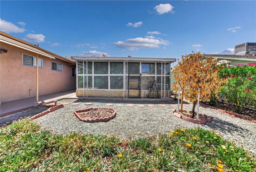 29078 Bradley Road Menifee, CA 92586 - Photo 37 of 42 a house with garden in front of it
