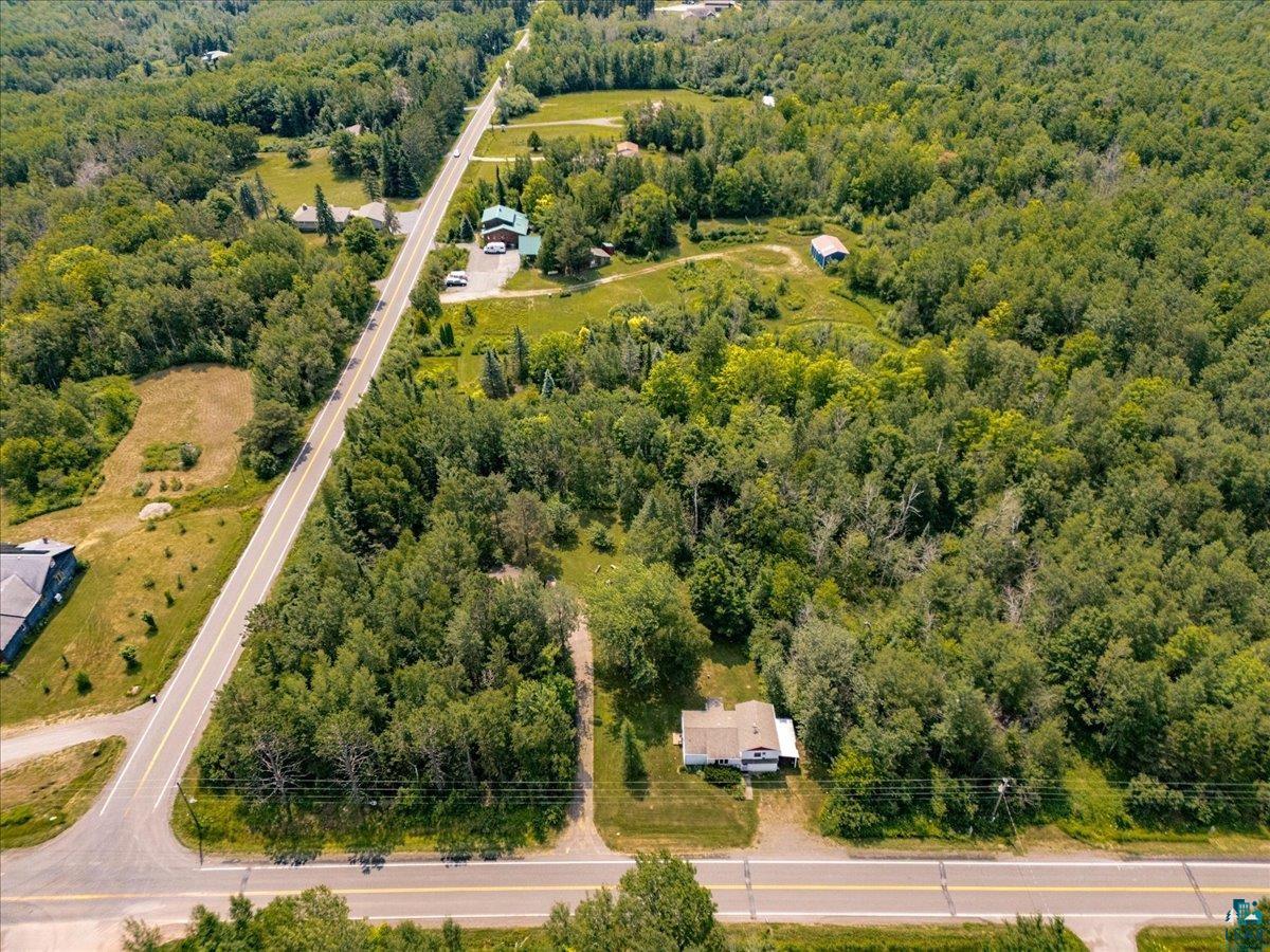 3310 Strand Road Duluth, MN 55803 - Photo 7 of 38