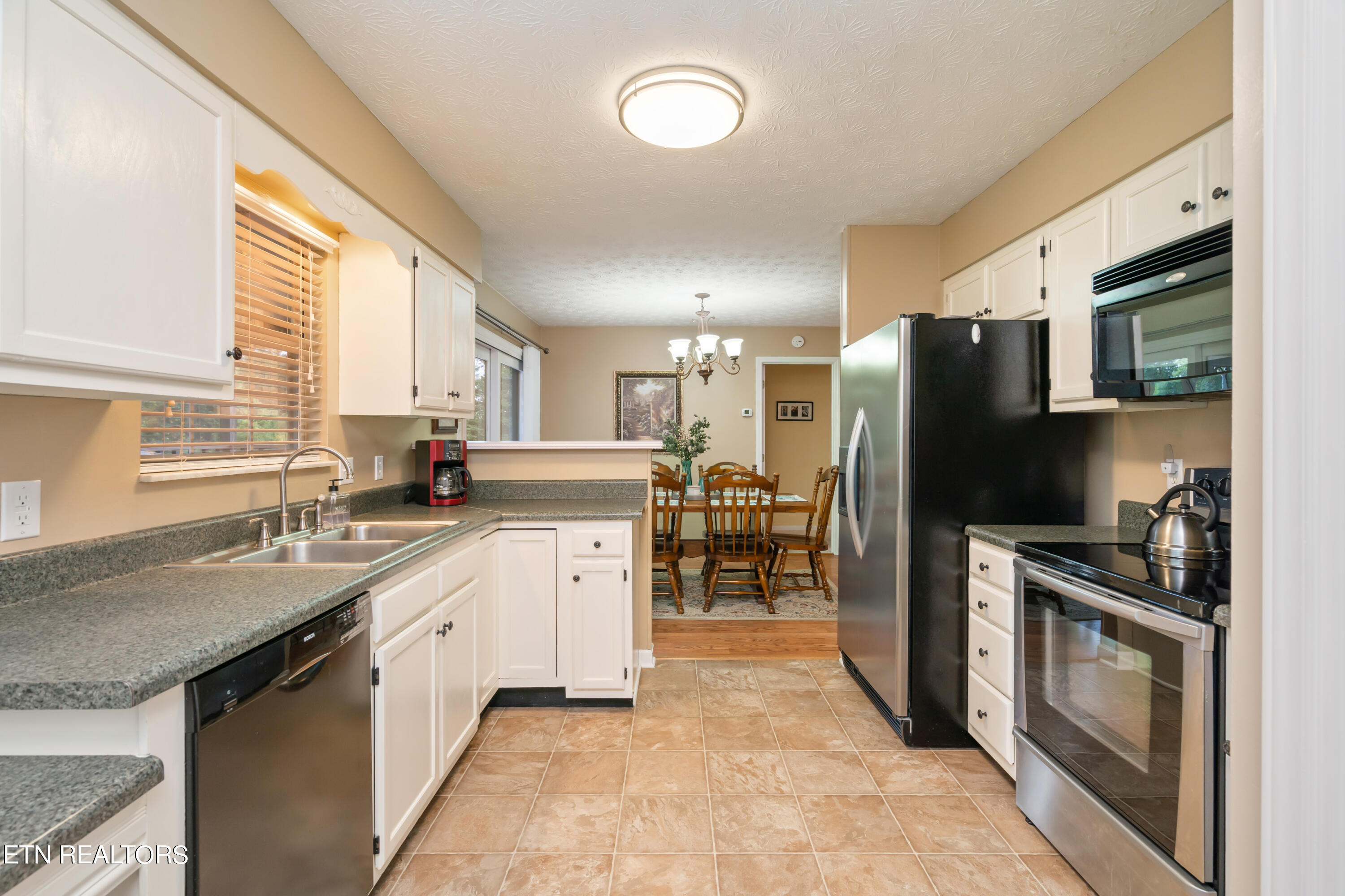 2808 Sood Road Knoxville, TN 37921 - Photo 18 of 42 2808 sood rd-30