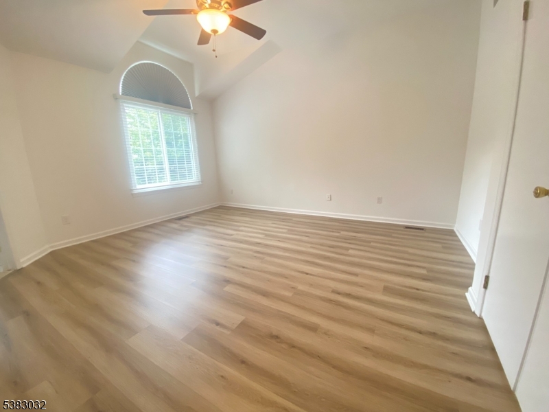 49 Birchwood Road Bedminster, NJ 07921 - Photo 14 of 23 Gallery Image 14