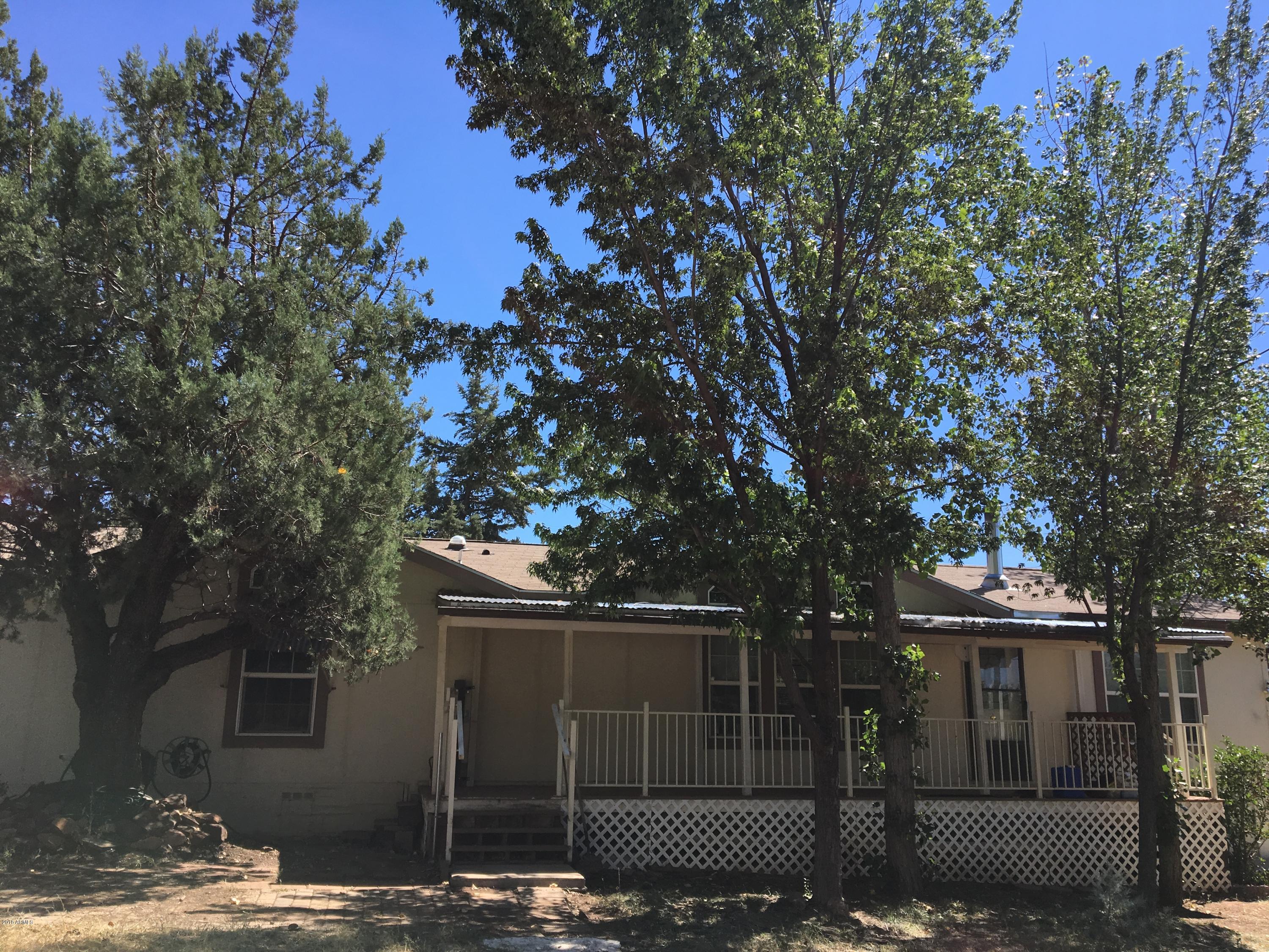 8221 Mescalero Road Payson, AZ 85541 - Photo 12 of 19 Neslted in the trees
