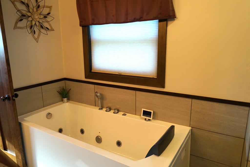 1126 Bayshore Road Brussels, WI 54204 - Photo 25 of 32