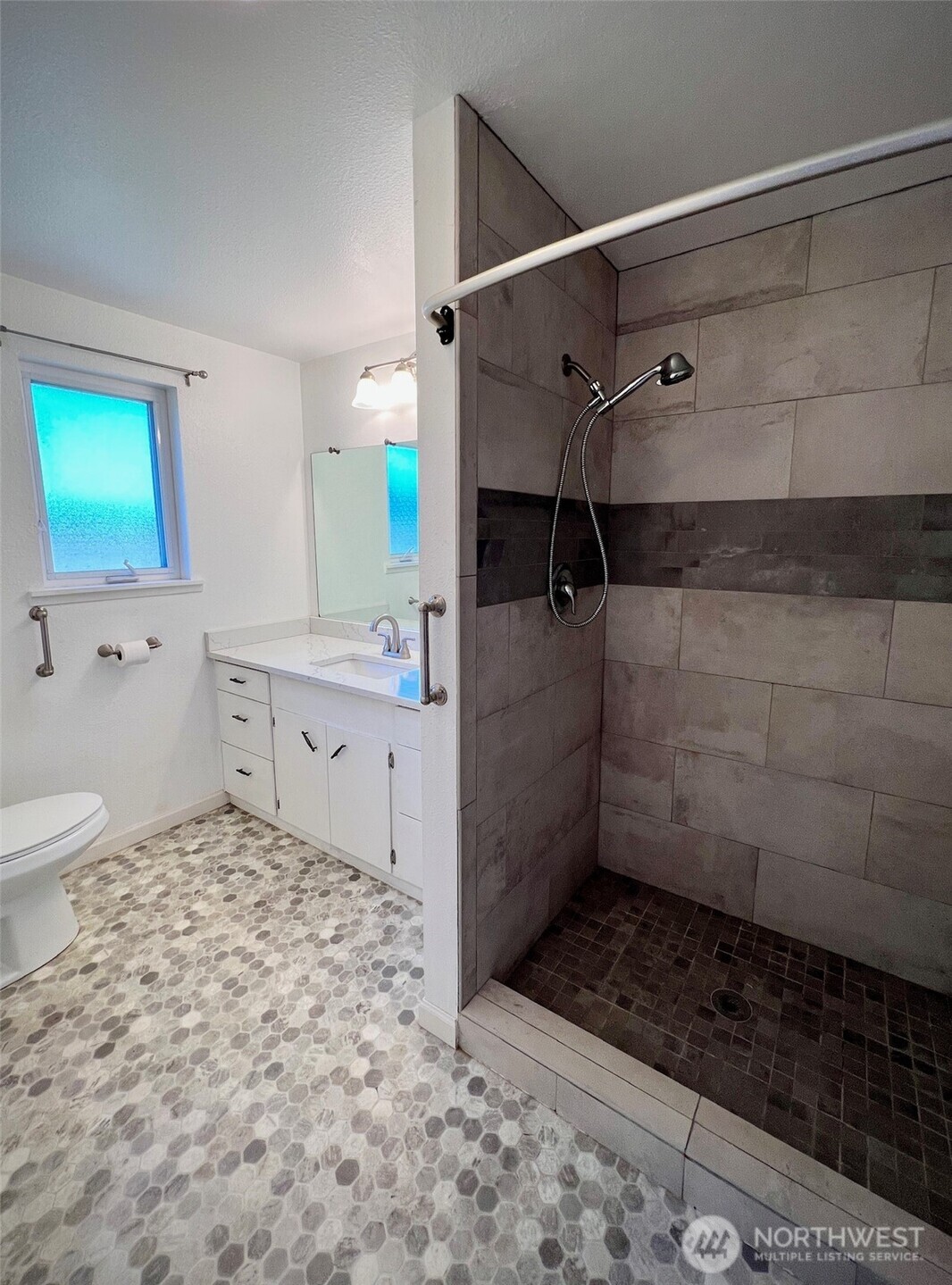 1412 Bonnie View Acres Road Oak Harbor, WA 98277 - Photo 13 of 28