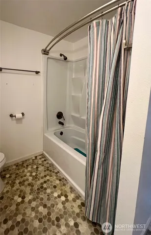 $930,000 | 1412 Bonnie View Acres Road, Oak Harbor, WA 98277